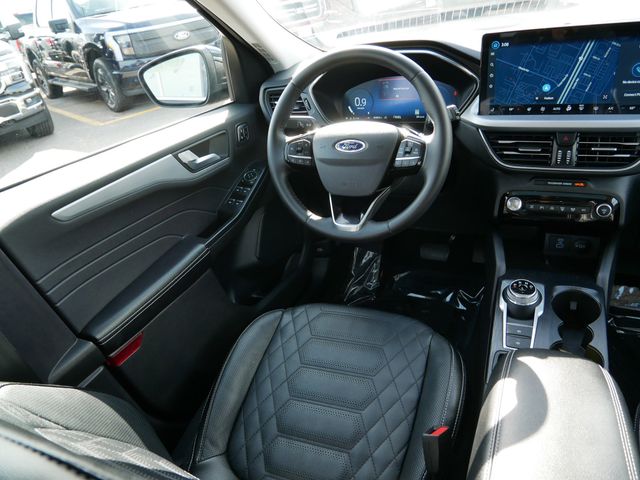 2023 Ford Escape Platinum photo 3