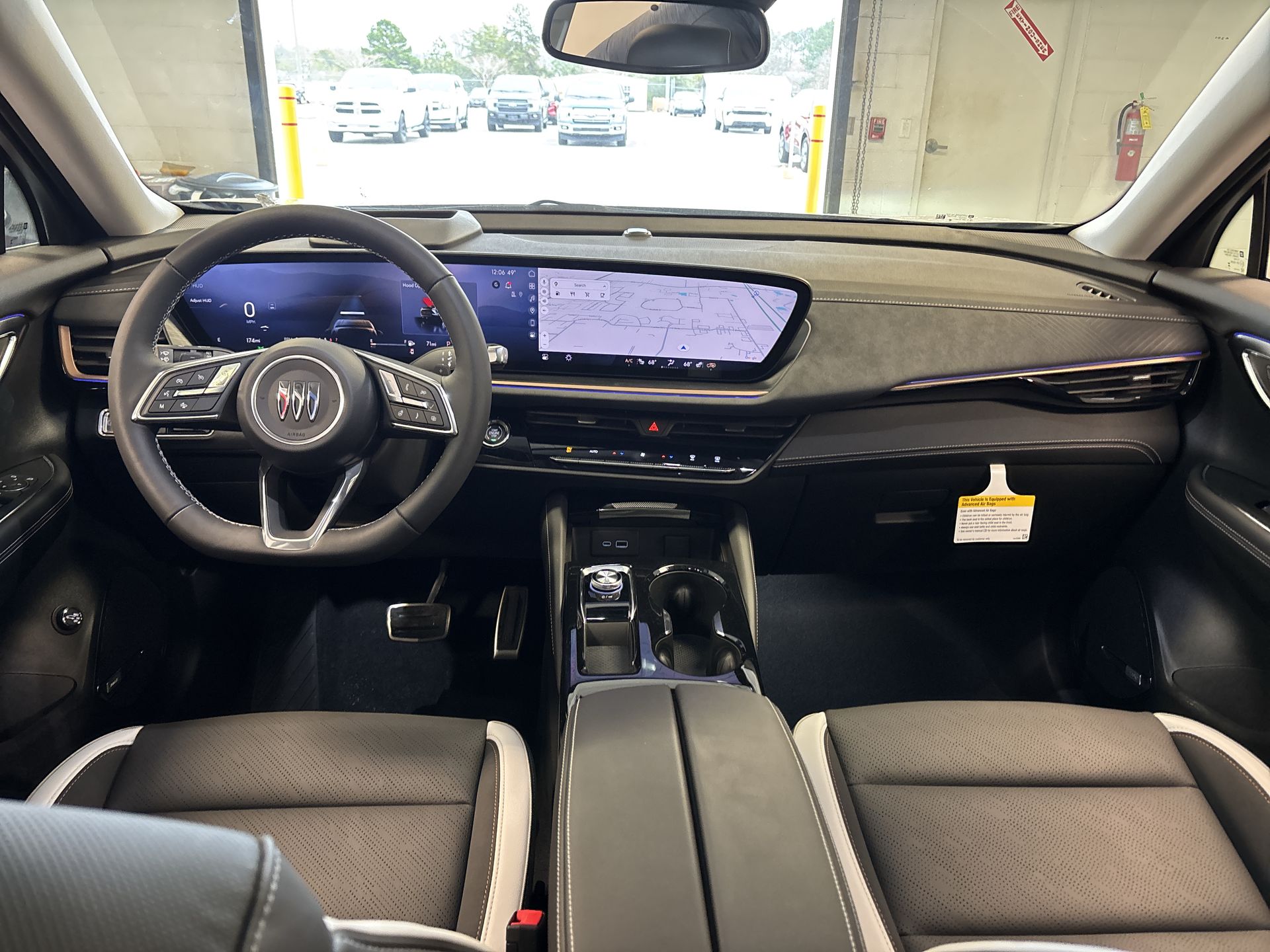 2025 Buick Envision Sport Touring photo 18