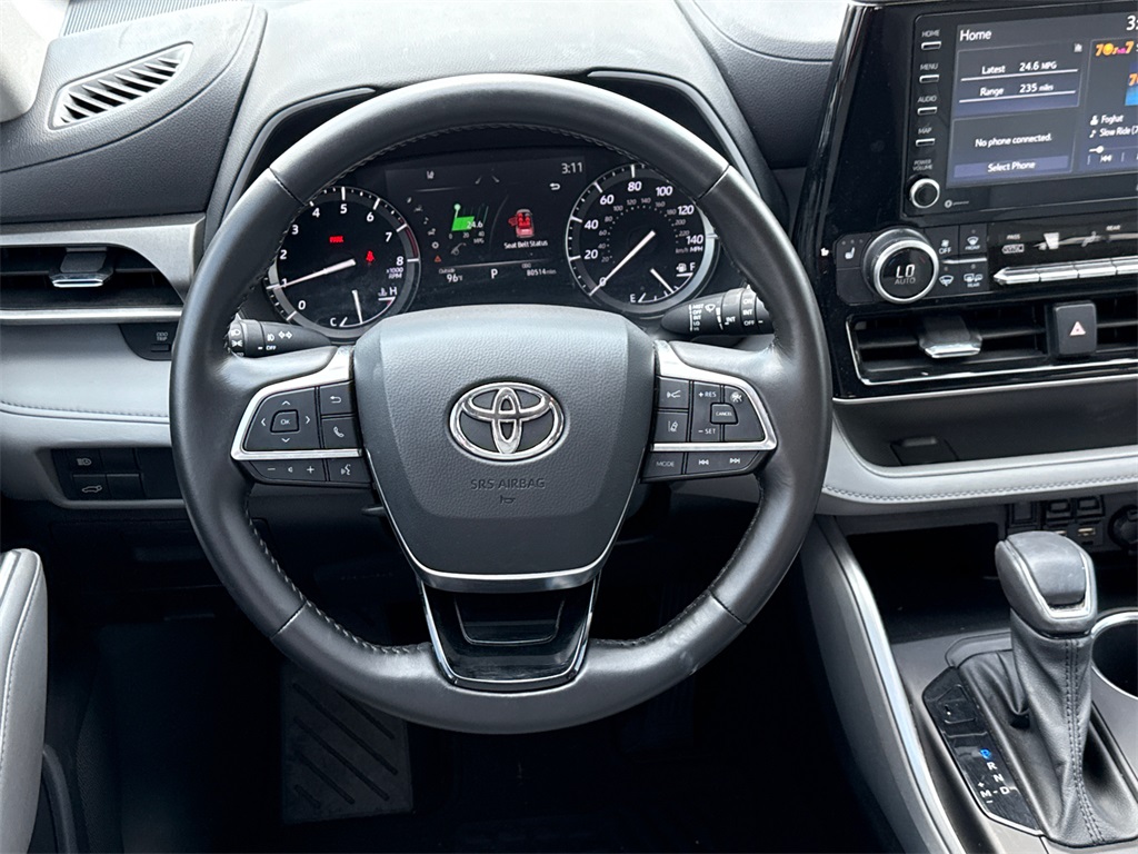 2021 Toyota Highlander XLE photo 25