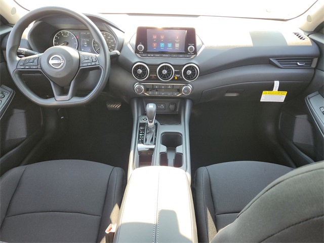 2025 Nissan Sentra S photo 9