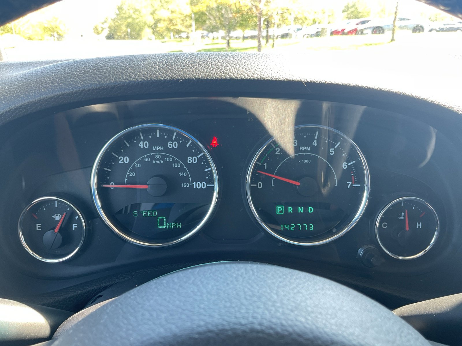 2014 Jeep Wrangler Unlimited Sahara photo 3
