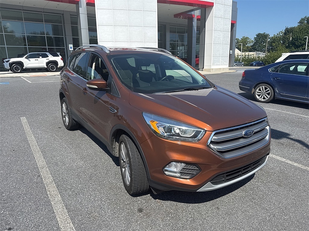 2017 Ford Escape Titanium photo 3