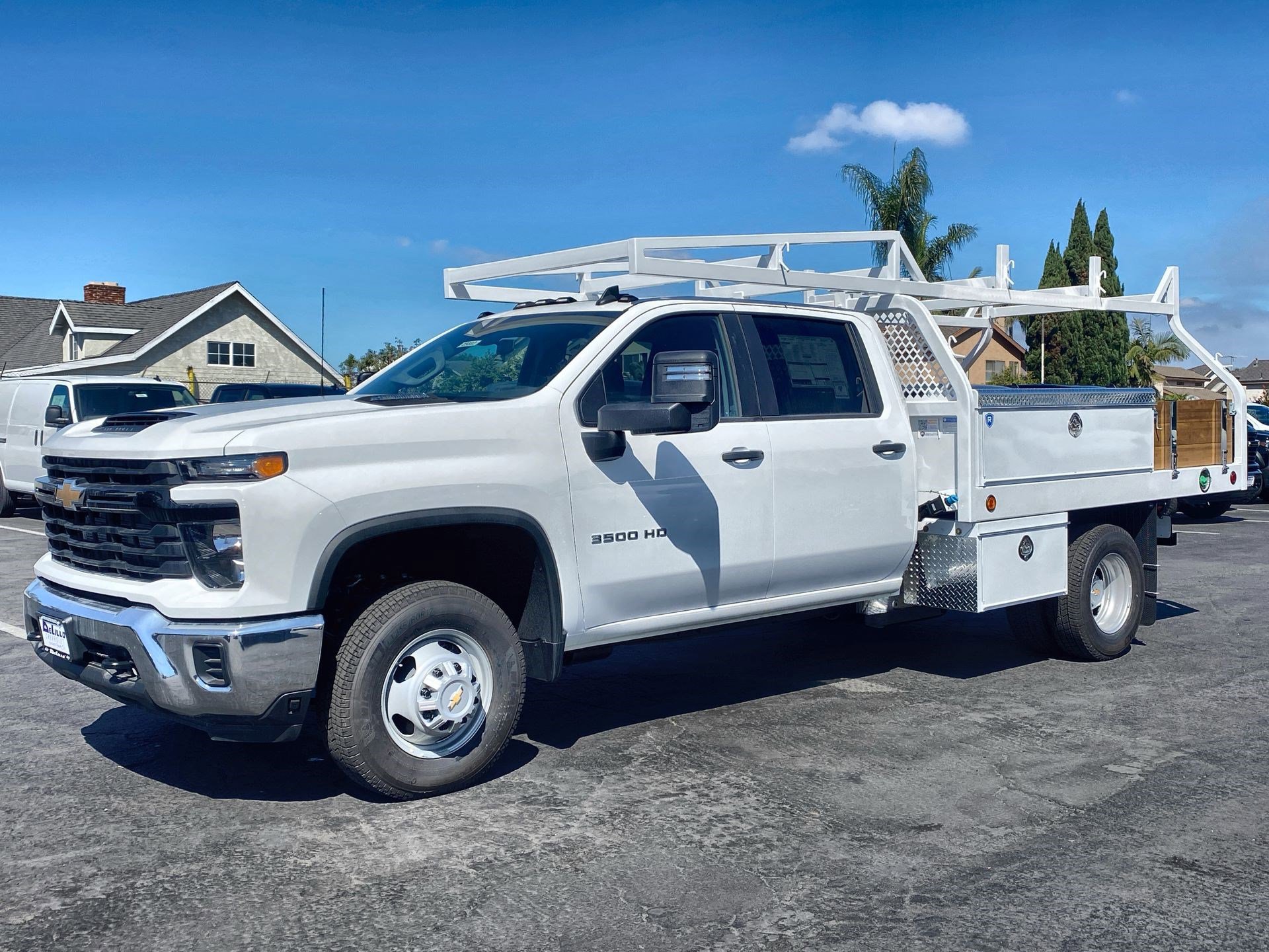 2025 Chevrolet Silverado 3500HD Work Truck photo 2