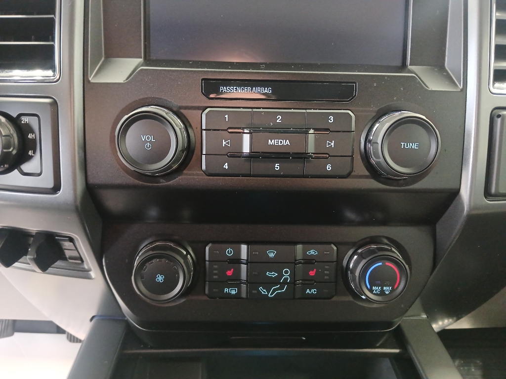 2022 Ford F-250 XLT photo 14