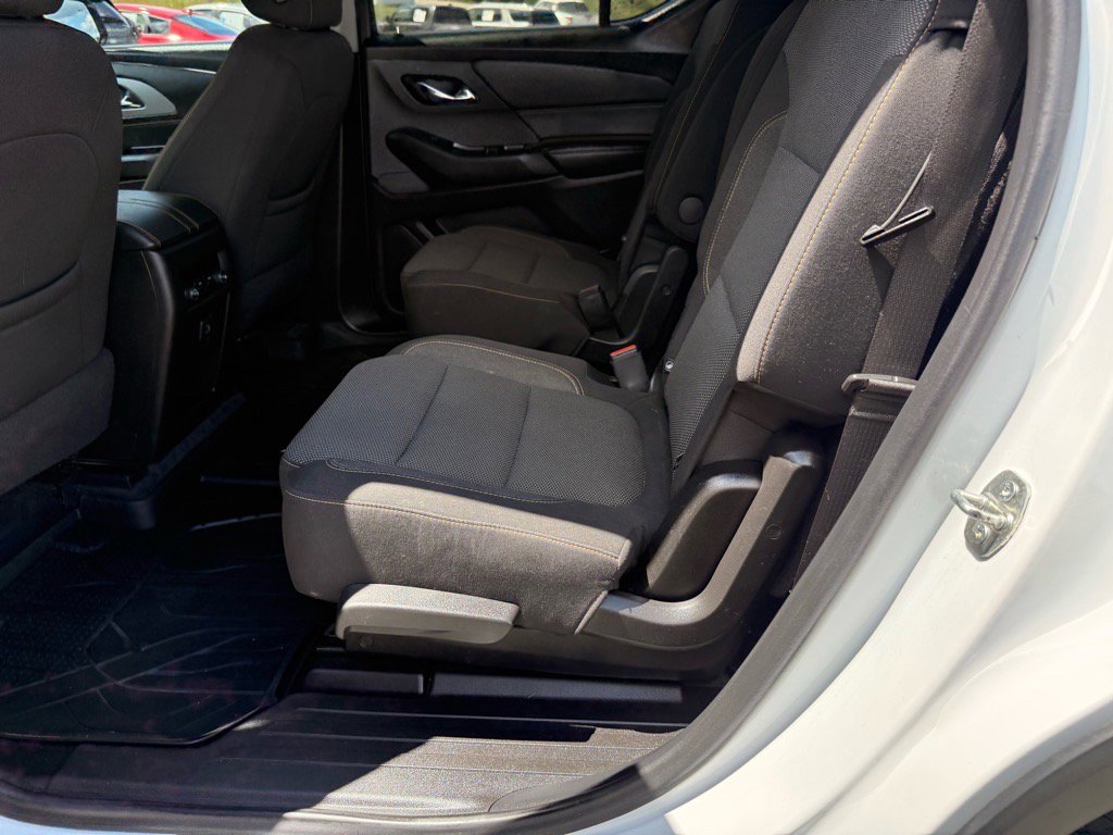 2020 Chevrolet Traverse Cloth 1LT photo 11