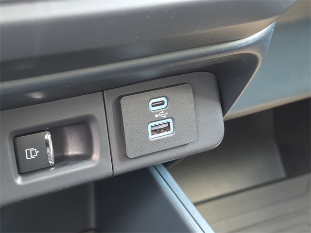 2024 Ford Maverick Lariat photo 22
