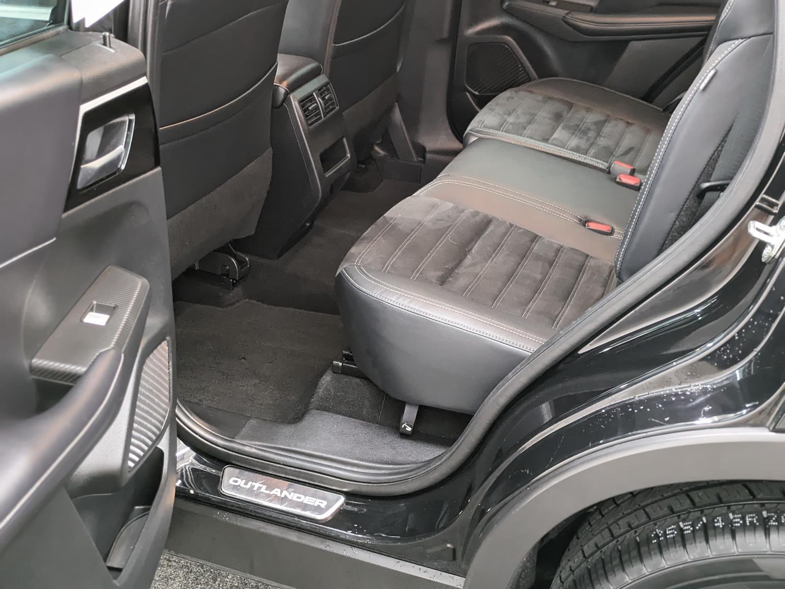 2022 Mitsubishi Outlander SE photo 22