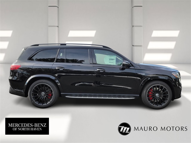 2026 Mercedes Benz GLS 63 AMG 4MATIC photo 2