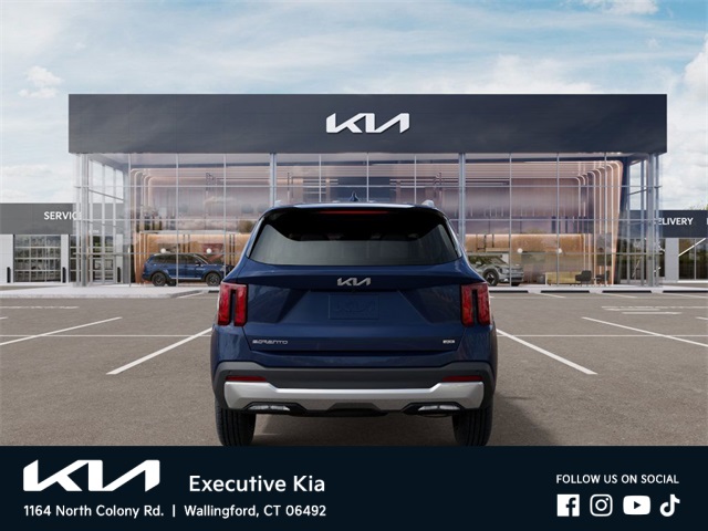 2025 Kia Sorento S photo 5