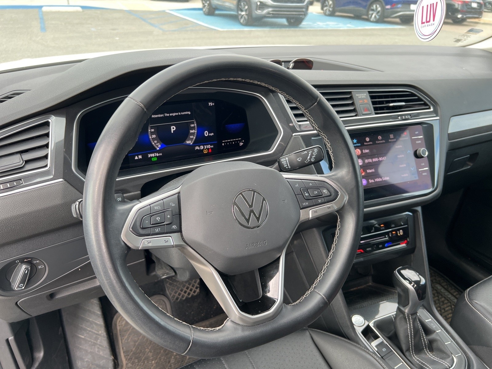 2022 Volkswagen Tiguan SE photo 3