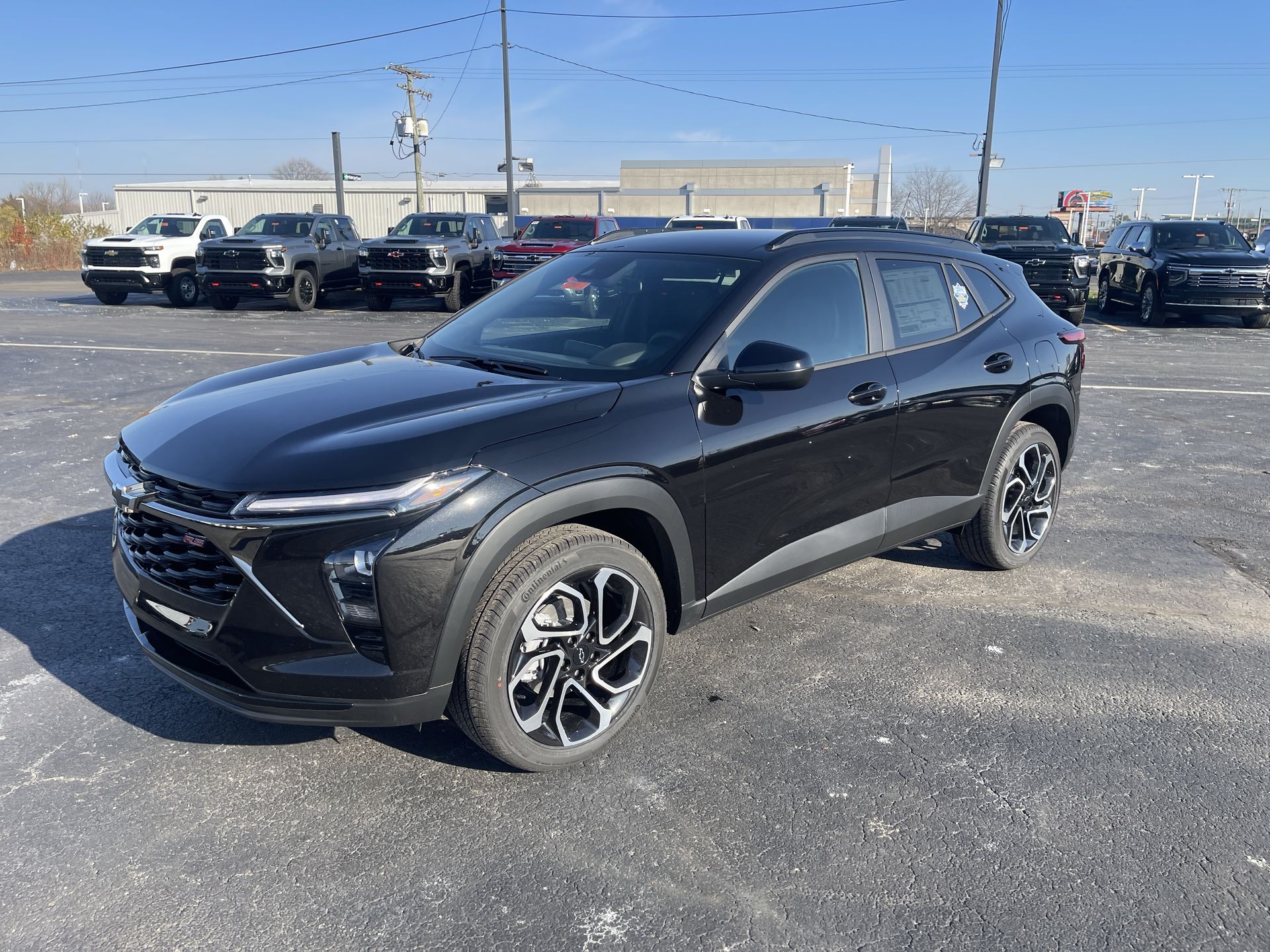 2026 Chevrolet Trax photo 2