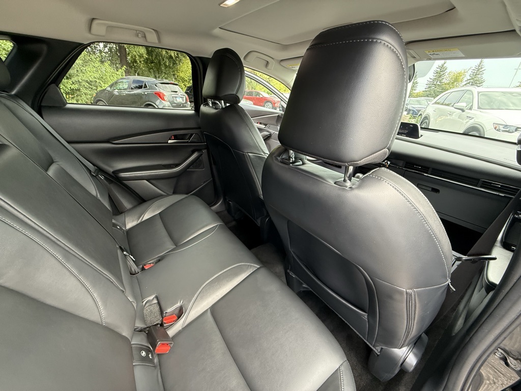 2025 Mazda CX-30 2.5 S Preferred photo 6