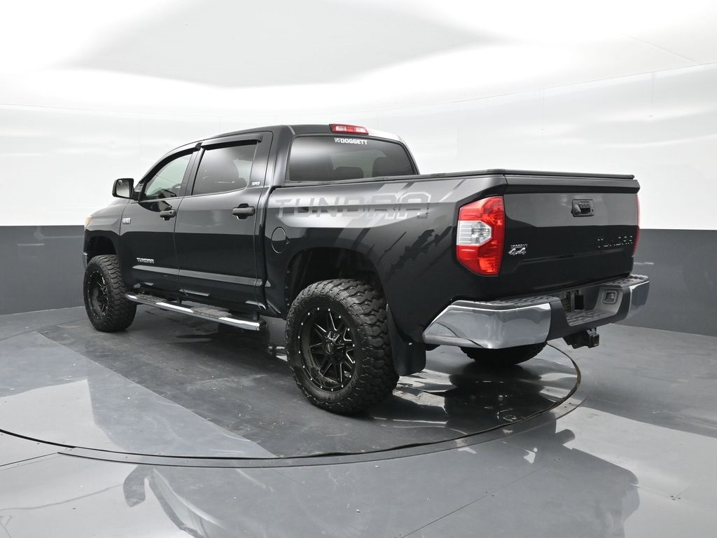 2018 Toyota Tundra SR5 photo 6