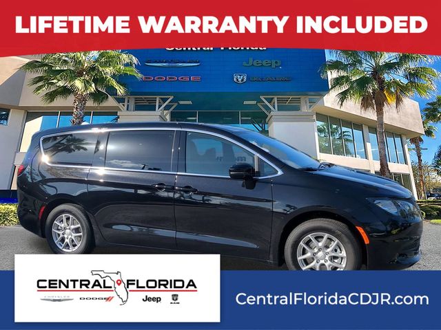 2026 Chrysler Voyager LX