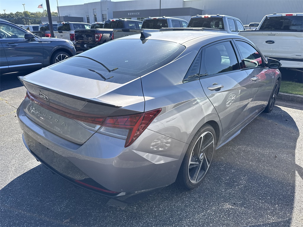 2023 Hyundai Elantra N Line photo 9