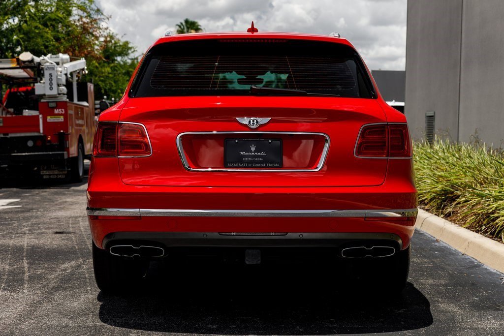 2019 Bentley Bentayga Mulliner photo 4