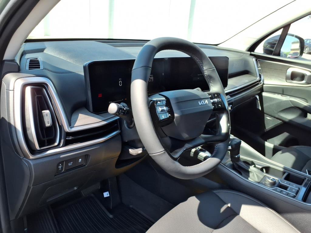 2026 Kia Sorento X-Line EX photo 12