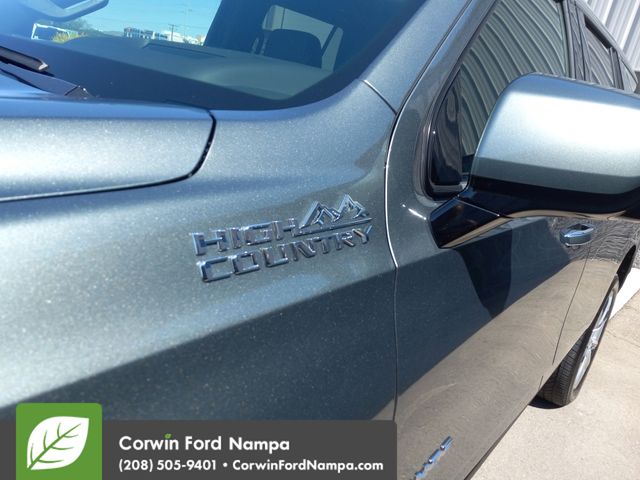 Used 2023 Green Chevrolet High Country image 10