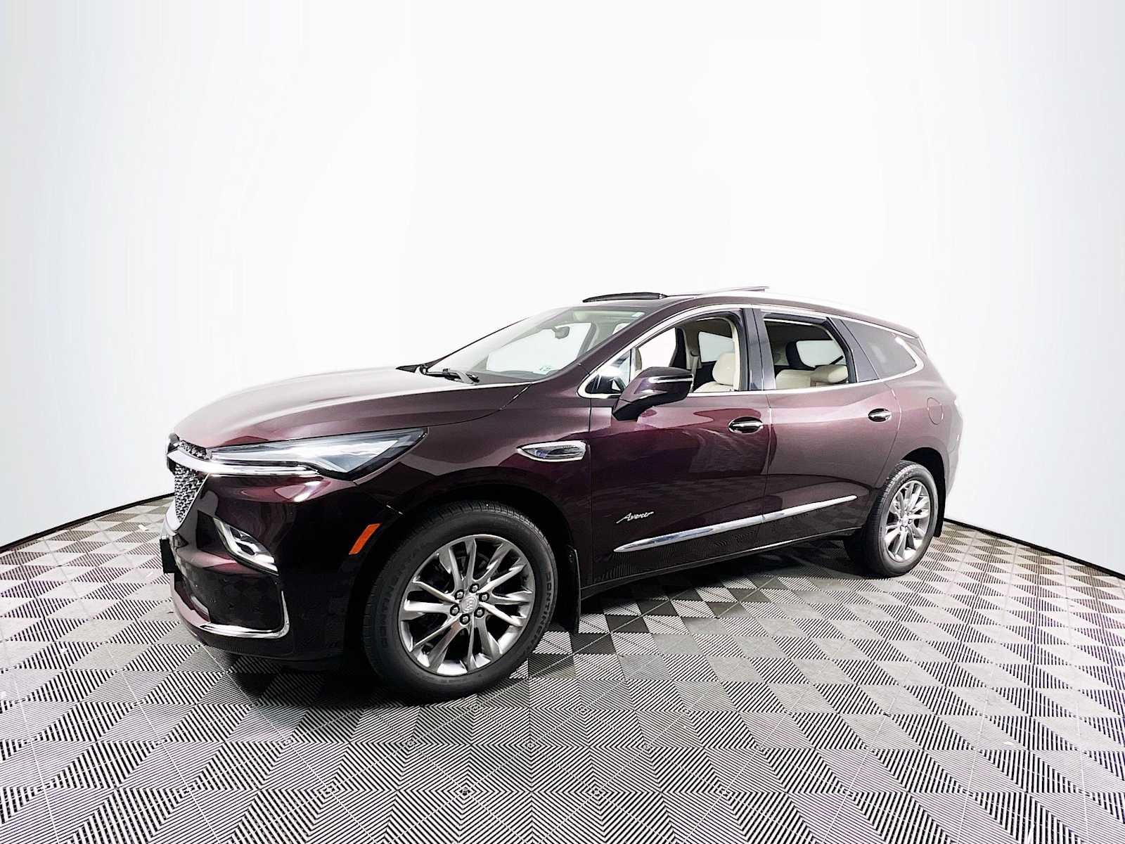 2022 Buick Enclave Avenir's photo
