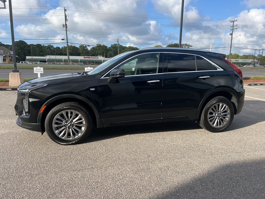 2024 Cadillac XT4 Premium Luxury's photo