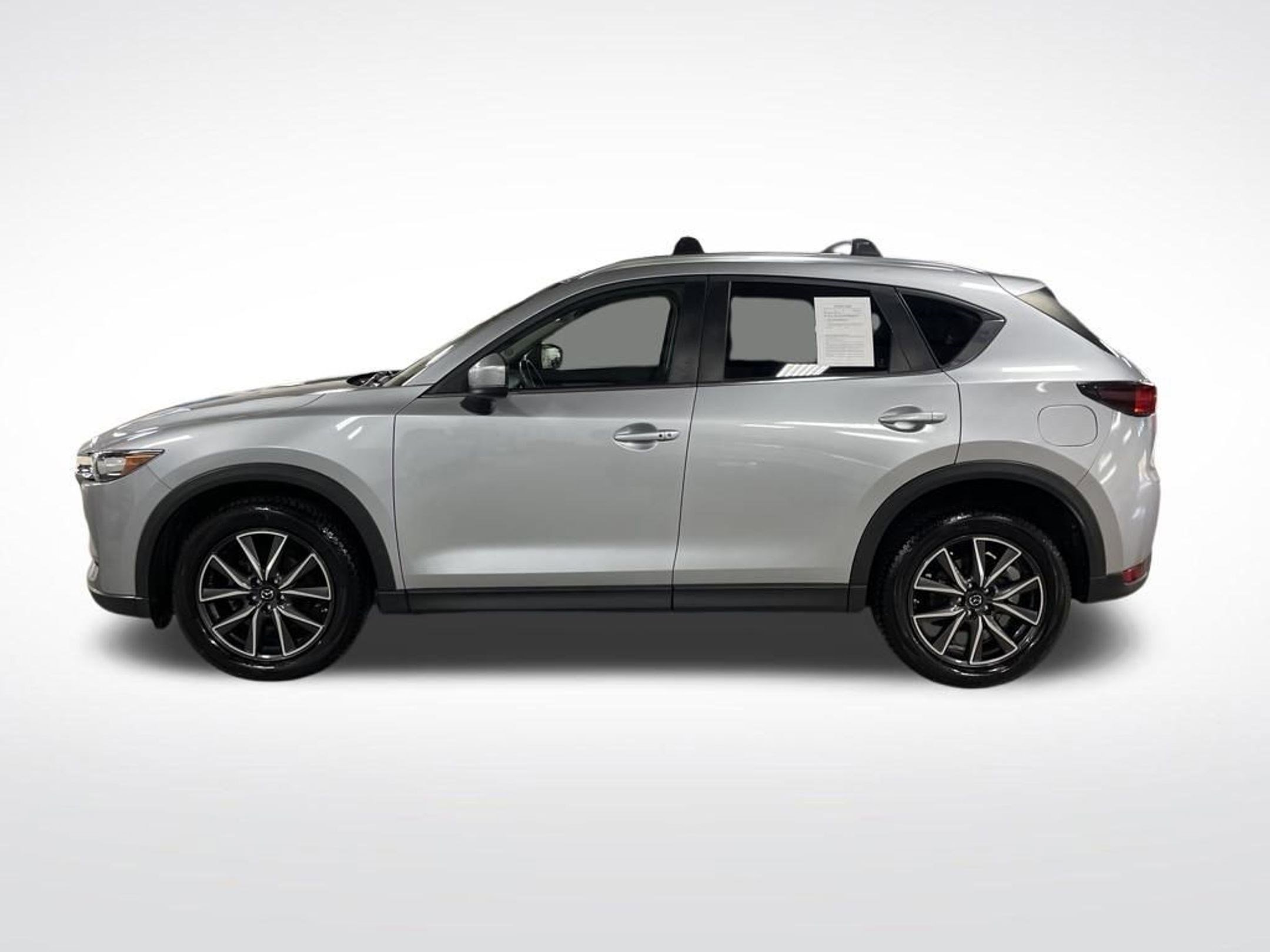 2018 Mazda CX-5 Touring photo 2