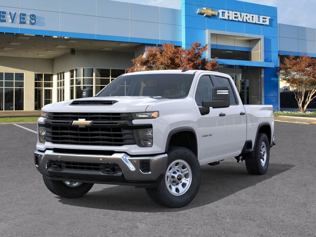 2025 Chevrolet Silverado 2500HD photo 3