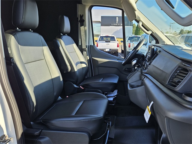 2025 Ford Transit Cargo Van photo 10