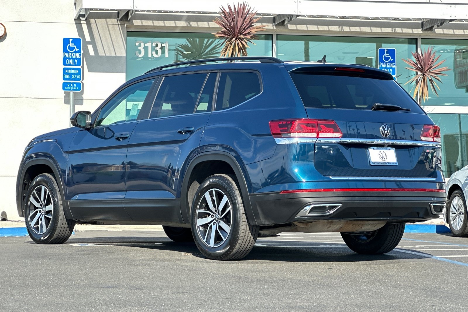 2022 Volkswagen Atlas SE photo 6