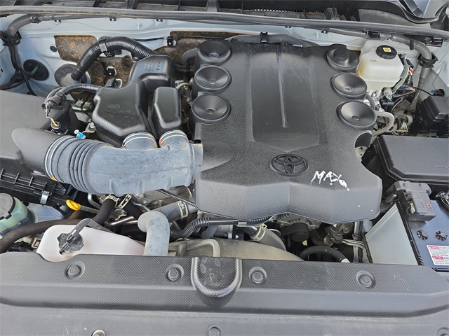2024 Toyota 4Runner TRD Off-Road photo 28