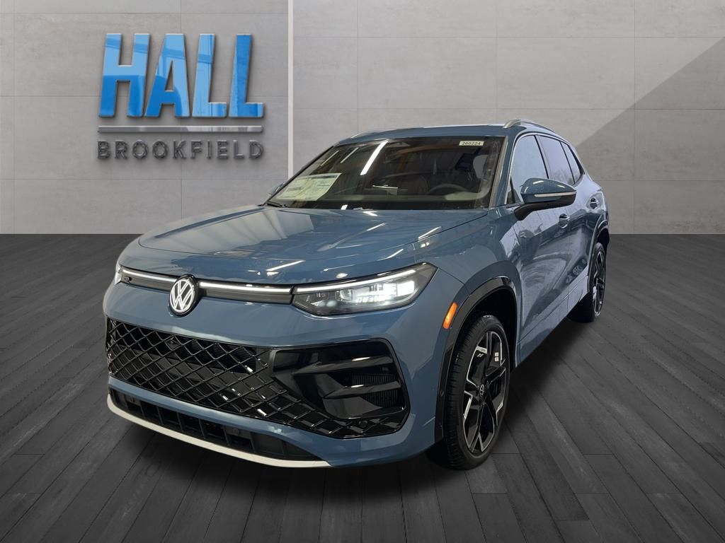 2026 Volkswagen Tiguan SEL R-LINE TURBO's photo