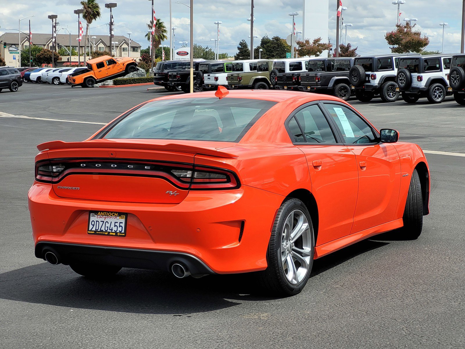 2021 Dodge Charger R/T photo 4