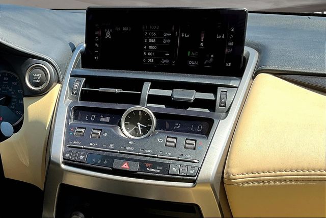 2020 Lexus NX 300 Premium photo 7