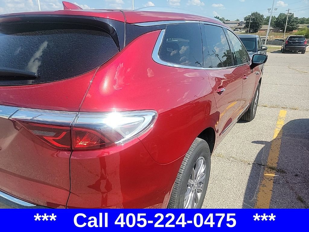 2024 Buick Enclave Premium photo 18