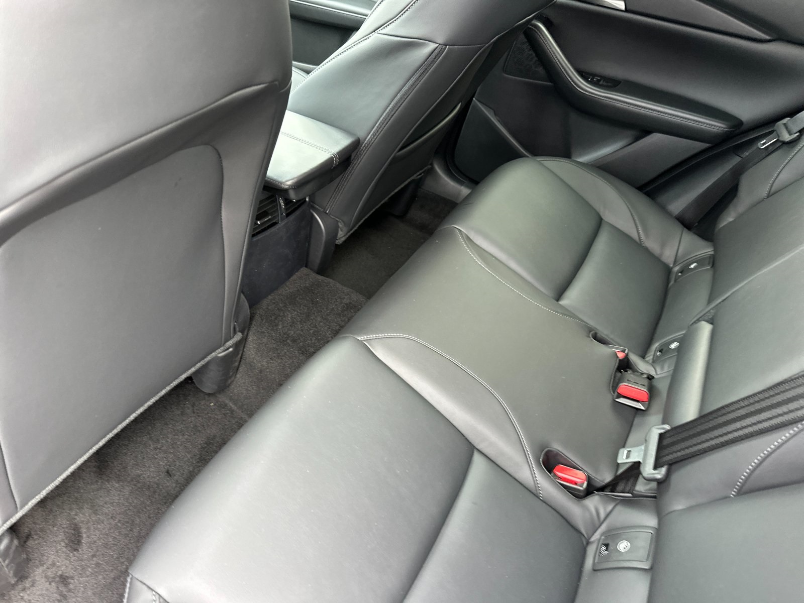 2025 Mazda CX-30 2.5 S Preferred photo 10