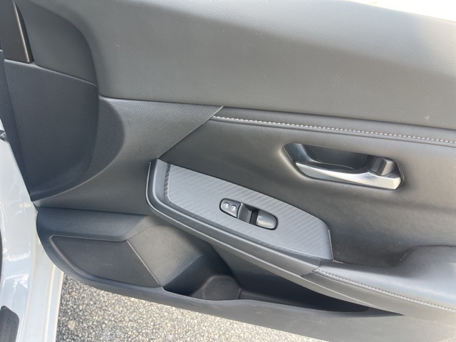 2021 Nissan Sentra SV photo 18