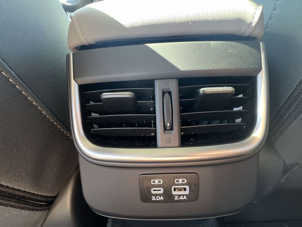 2025 Subaru Outback Premium photo 18