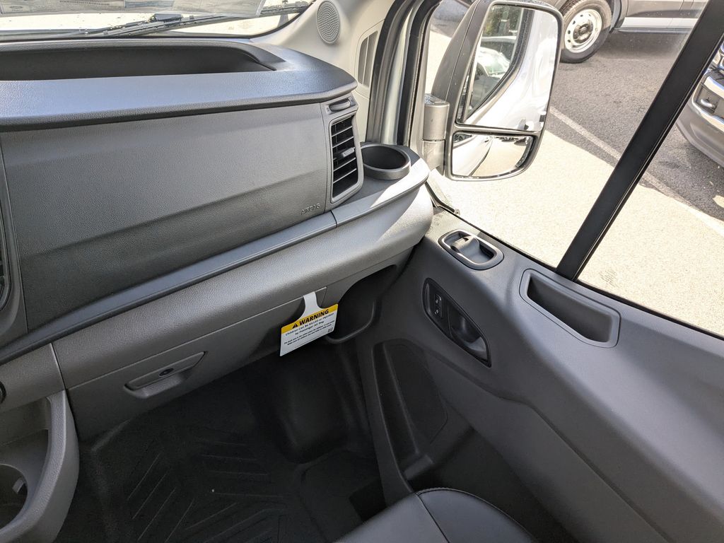 2025 Ford Transit photo 16