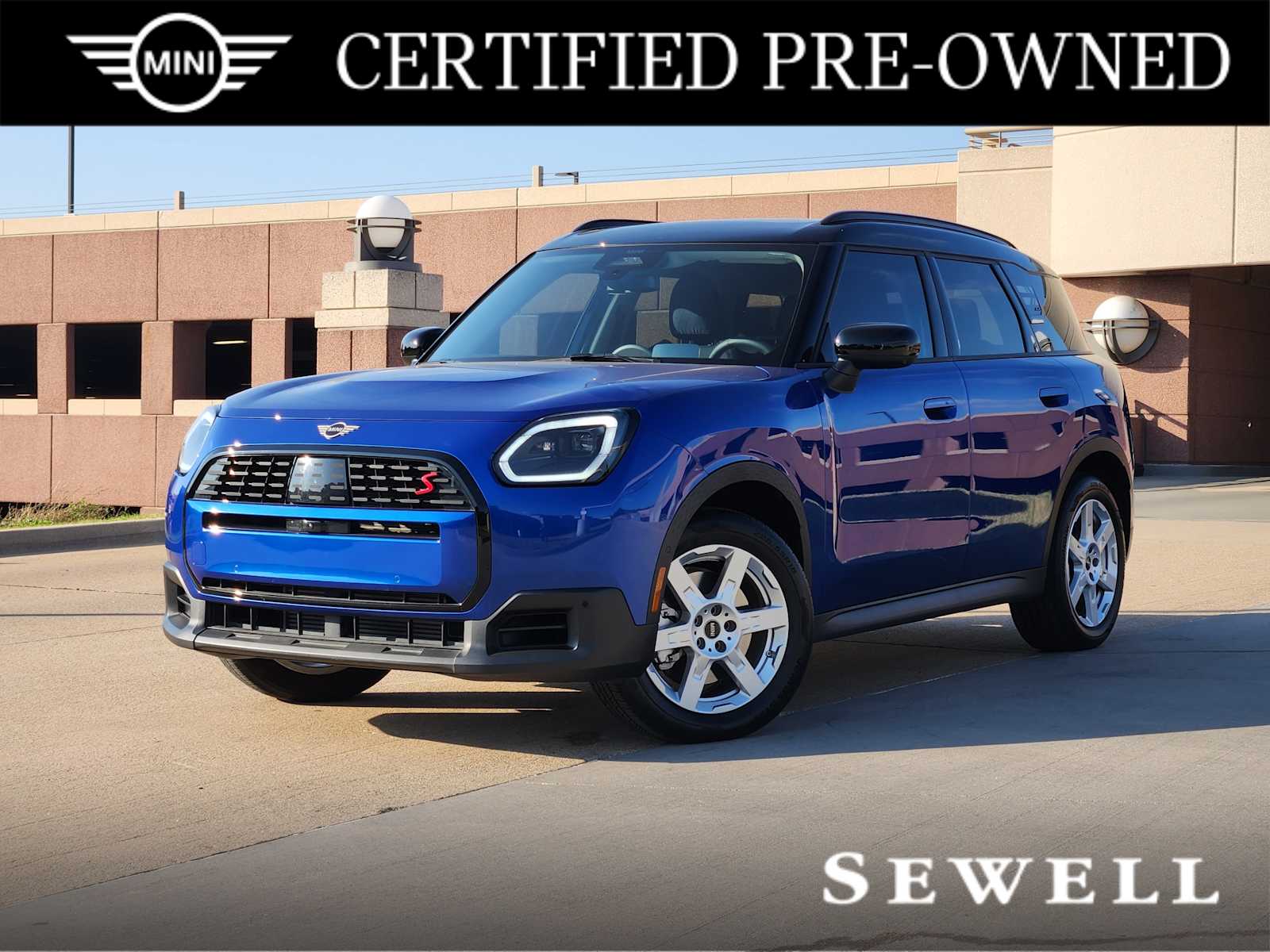 2025 MINI Countryman S's photo