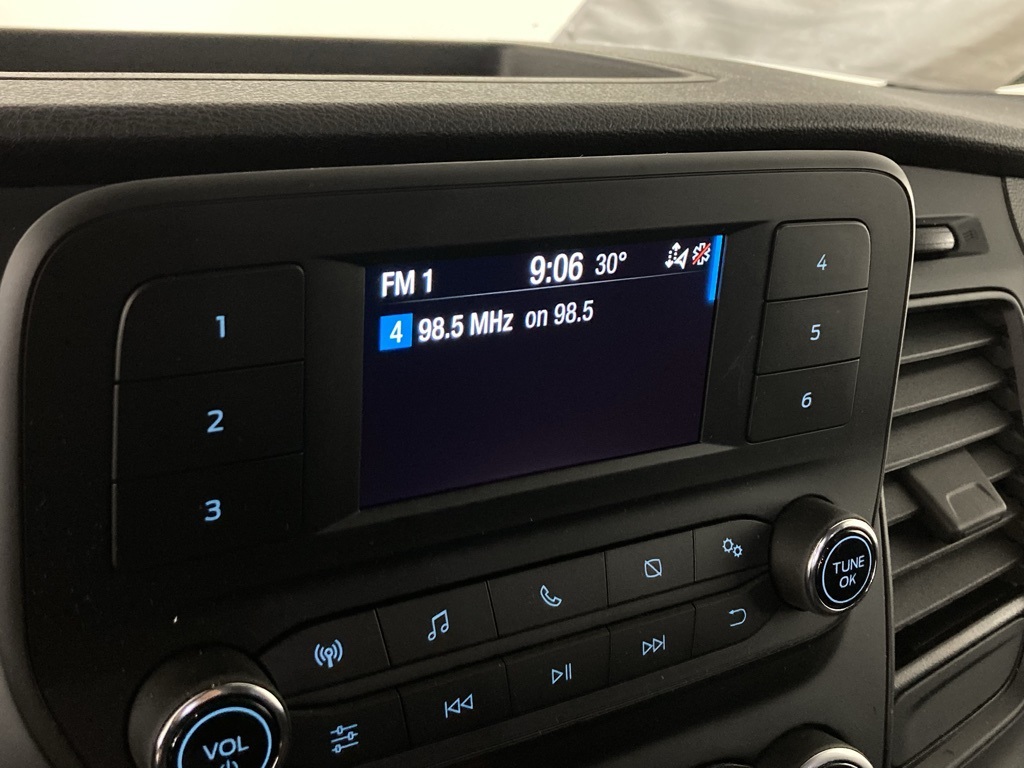 2024 Ford Transit Cargo Van photo 3