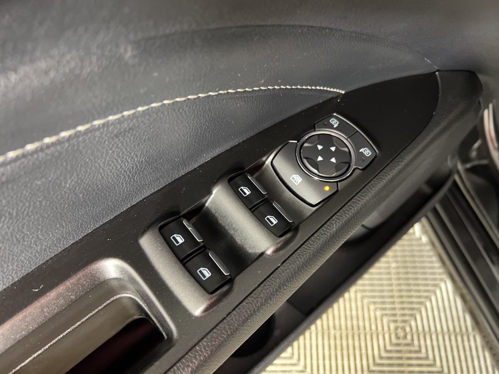 2019 Ford Fusion Energi Titanium photo 16
