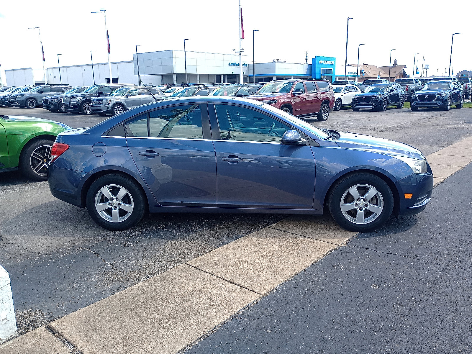 Used 2014 Chevrolet Cruze 1LT with VIN 1G1PC5SB2E7445512 for sale in Evansville, IN