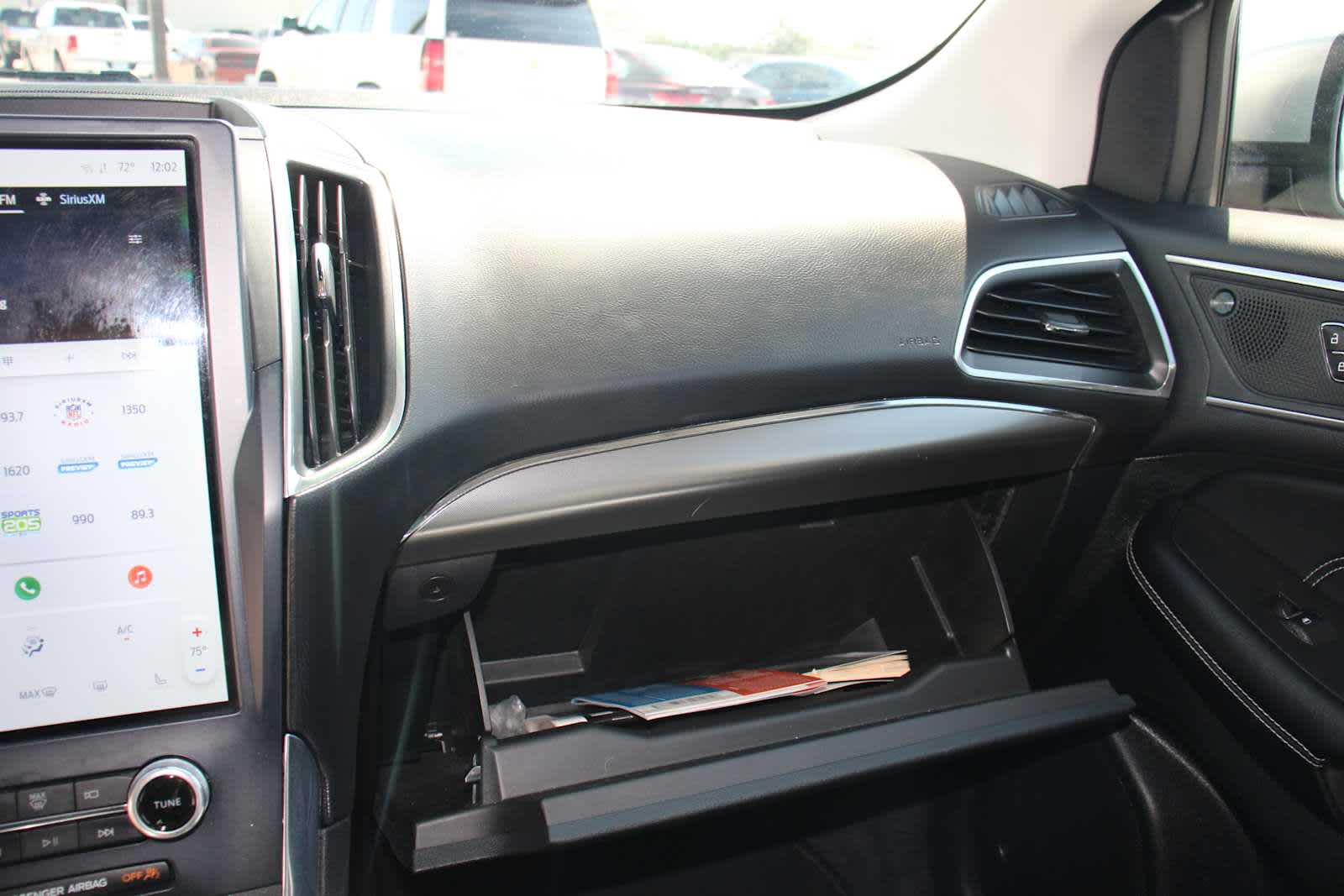 2022 Ford Edge Titanium photo 30