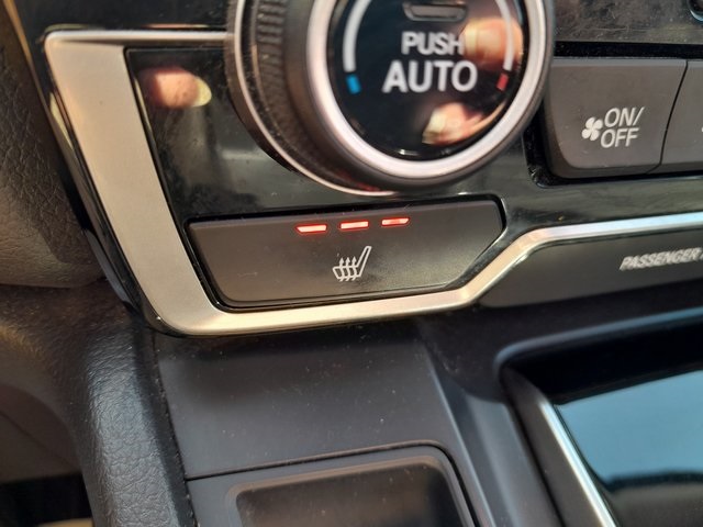 2018 Honda CR-V Touring photo 24