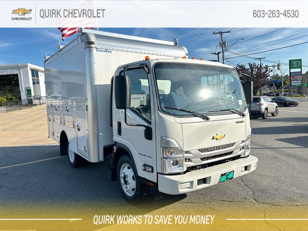 2025 Chevrolet Low Cab Forward Base's photo