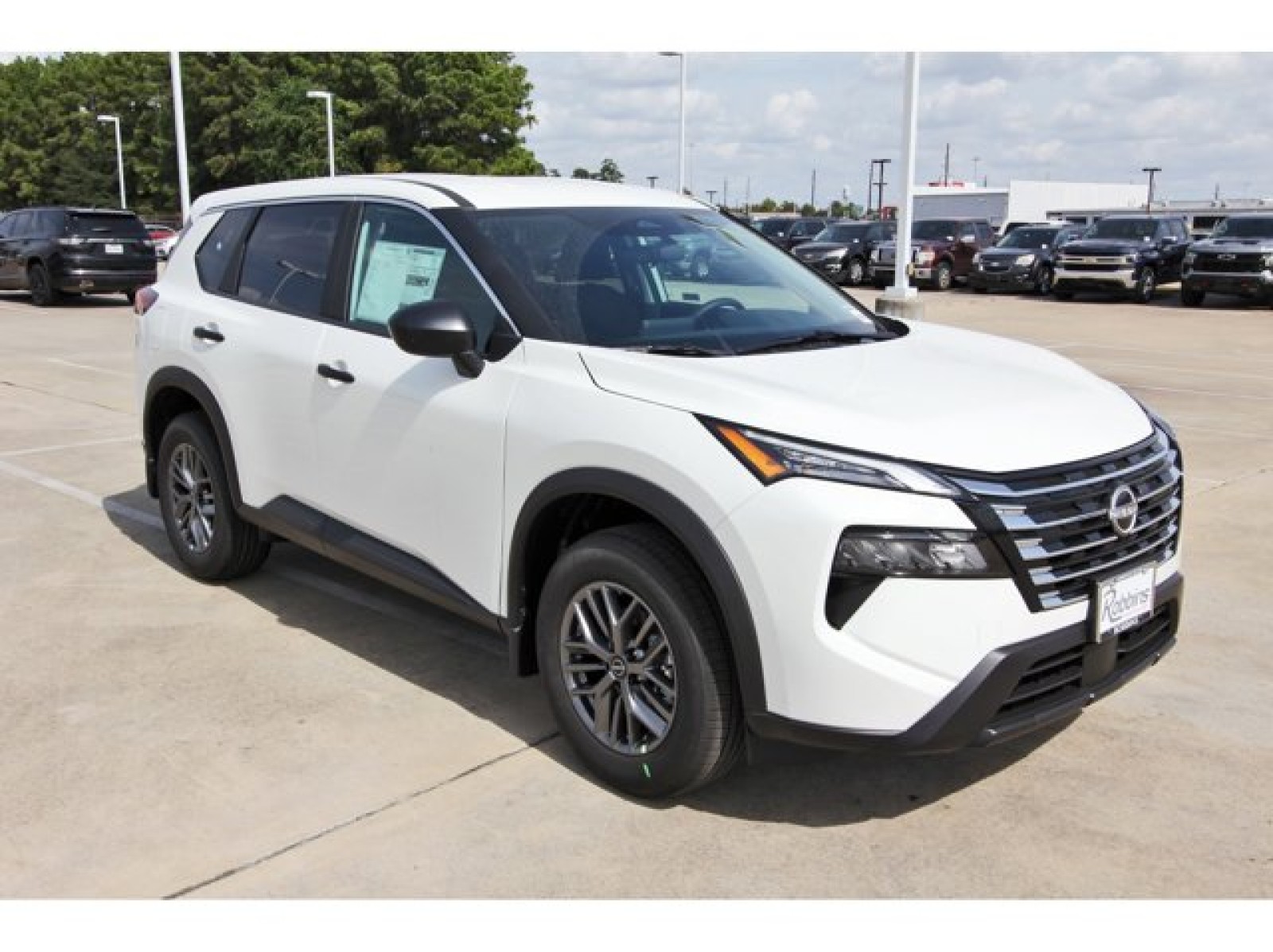 2026 Nissan Rogue S White at Robbins Nissan