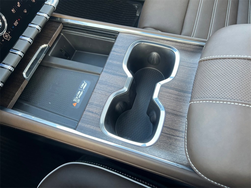 2026 GMC ACADIA - Image 25