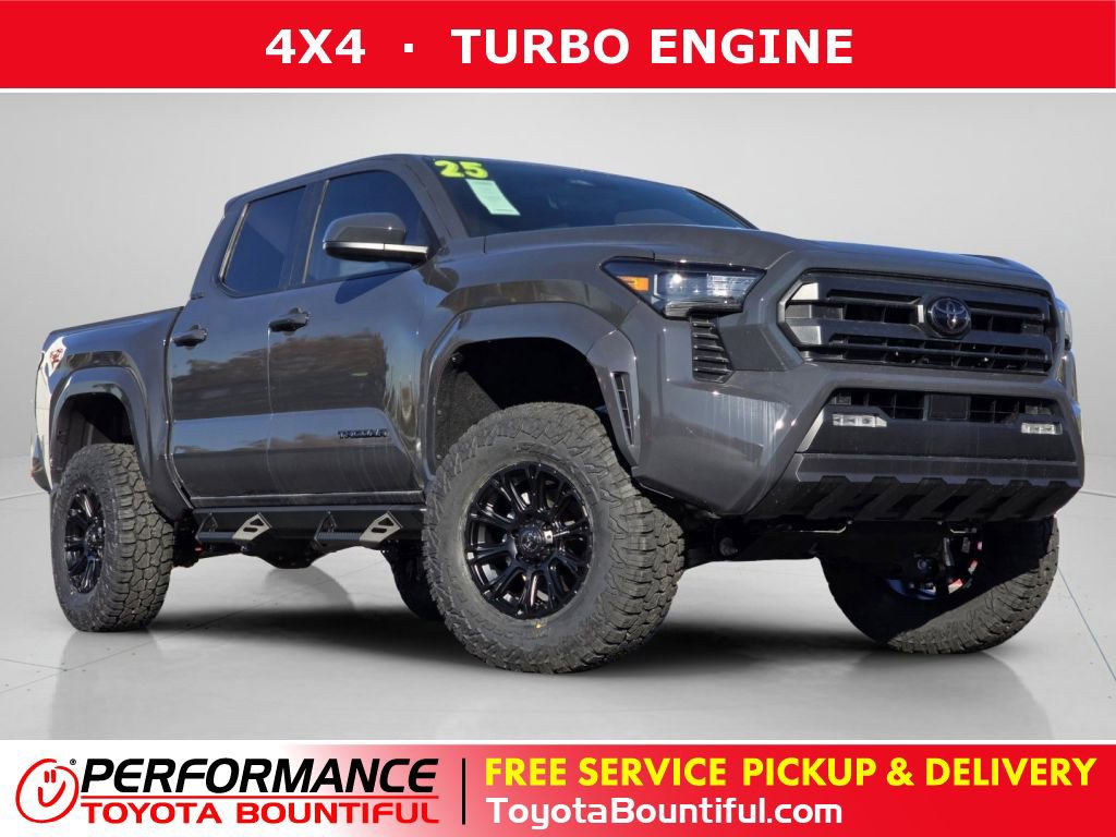 2025 Toyota Tacoma SR5's photo
