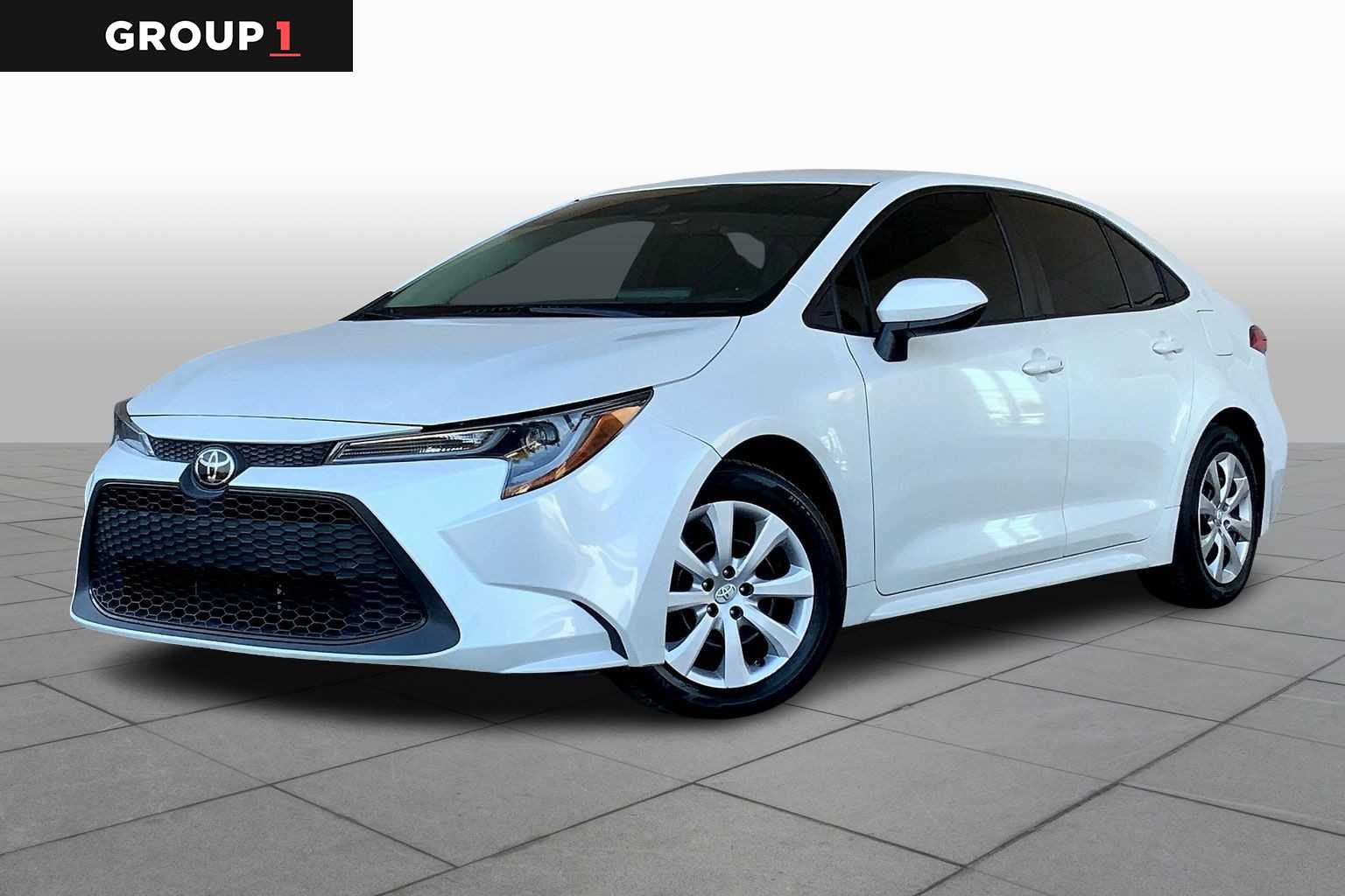 2022 Toyota Corolla LE's photo