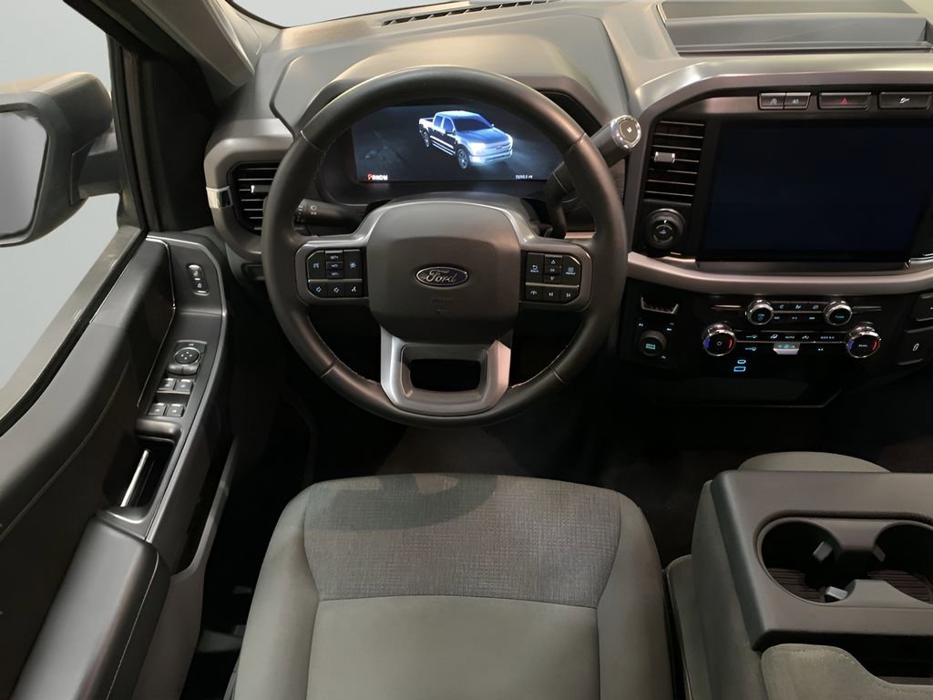 2024 Ford F-150 XLT photo 16