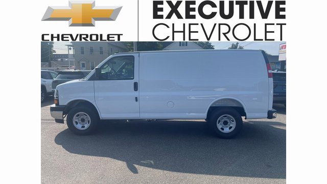 2025 Chevrolet Express Cargo Work Van's photo